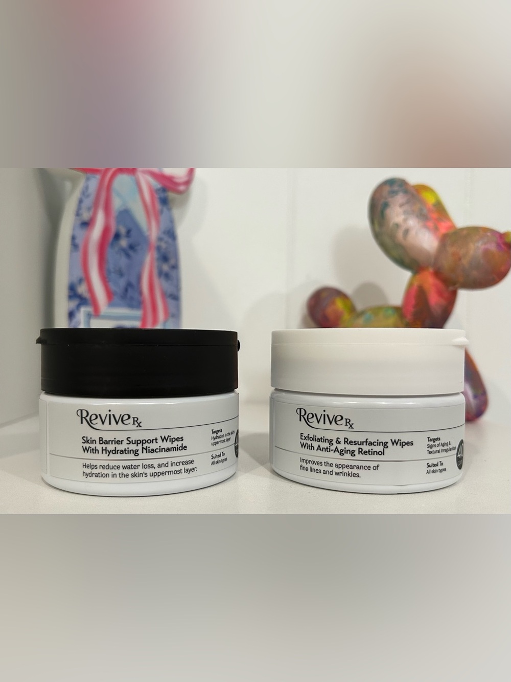 Exfoliating & Resurfacing Toner Wipes - White